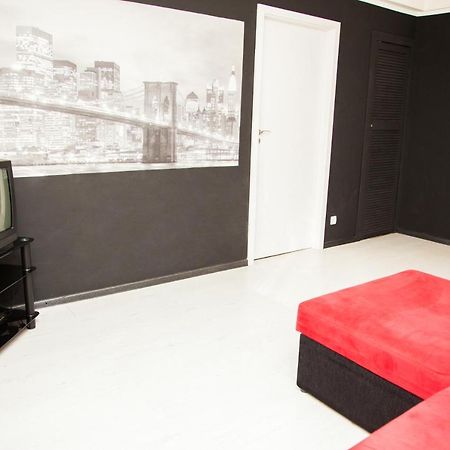 2Rooms Semi-Luxury Apartment On Pochtovaya 167-A Street Zaporizhia Kültér fotó
