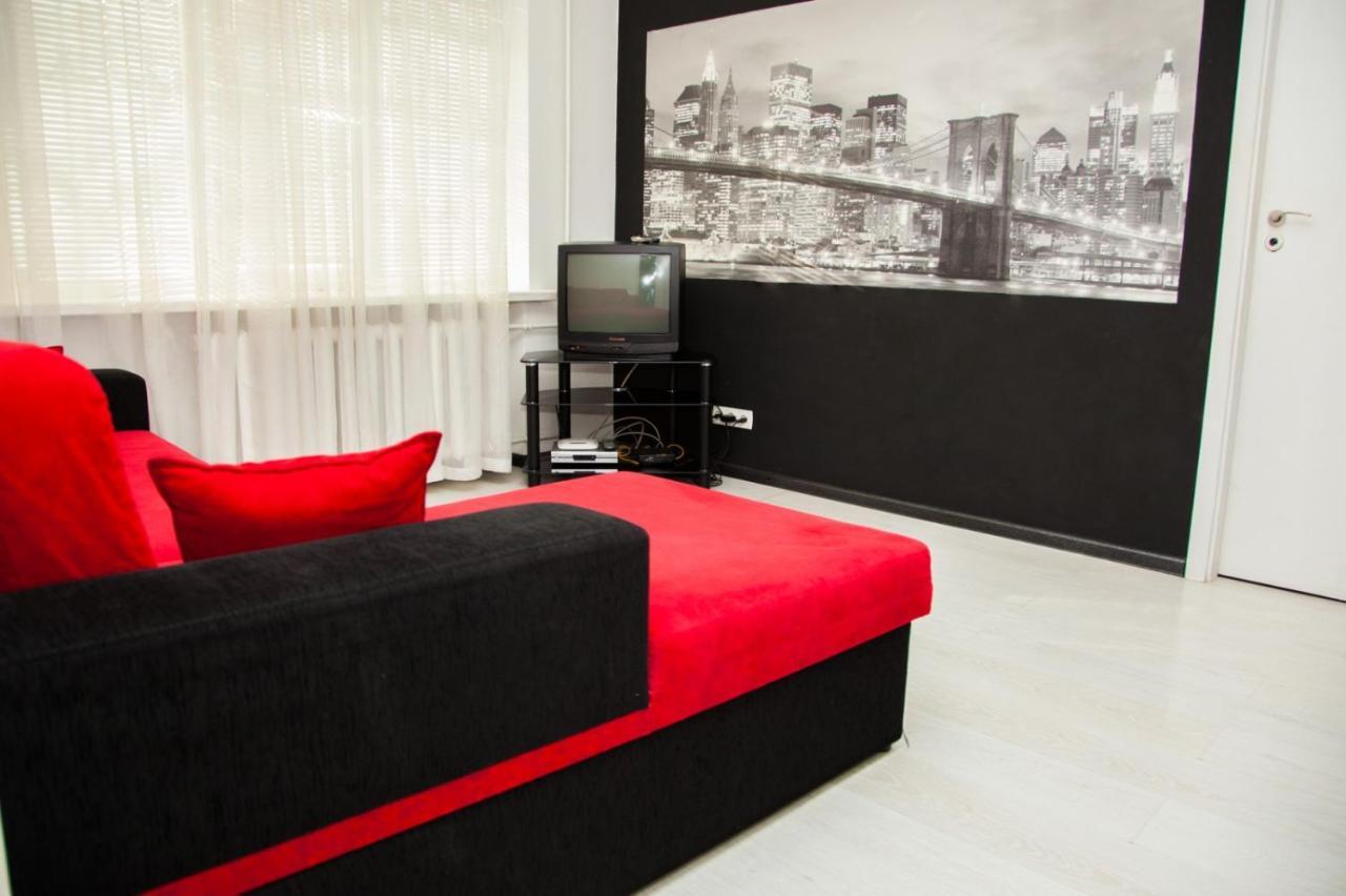 2Rooms Semi-Luxury Apartment On Pochtovaya 167-A Street Zaporizhia Kültér fotó