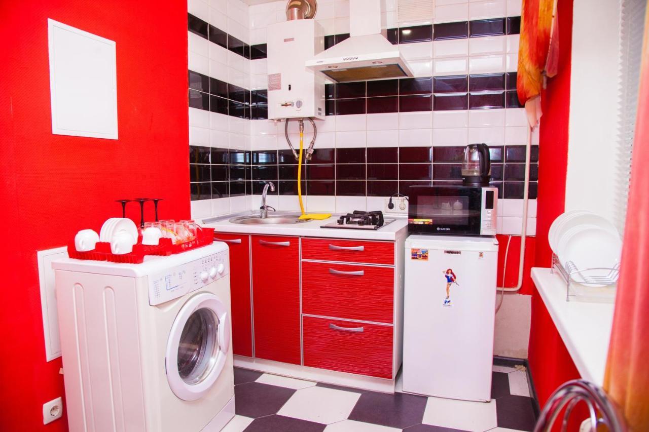 2Rooms Semi-Luxury Apartment On Pochtovaya 167-A Street Zaporizhia Kültér fotó