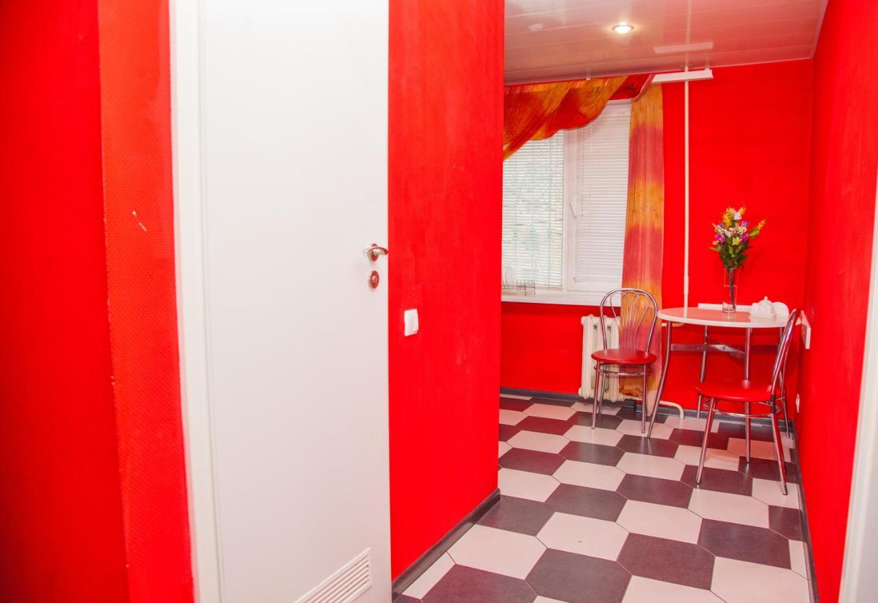 2Rooms Semi-Luxury Apartment On Pochtovaya 167-A Street Zaporizhia Kültér fotó