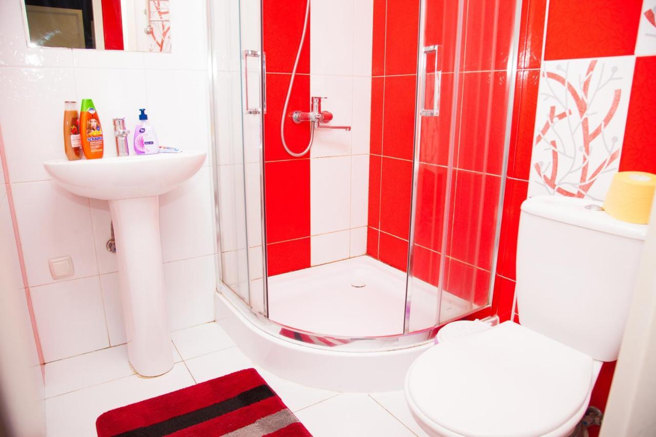 2Rooms Semi-Luxury Apartment On Pochtovaya 167-A Street Zaporizhia Kültér fotó