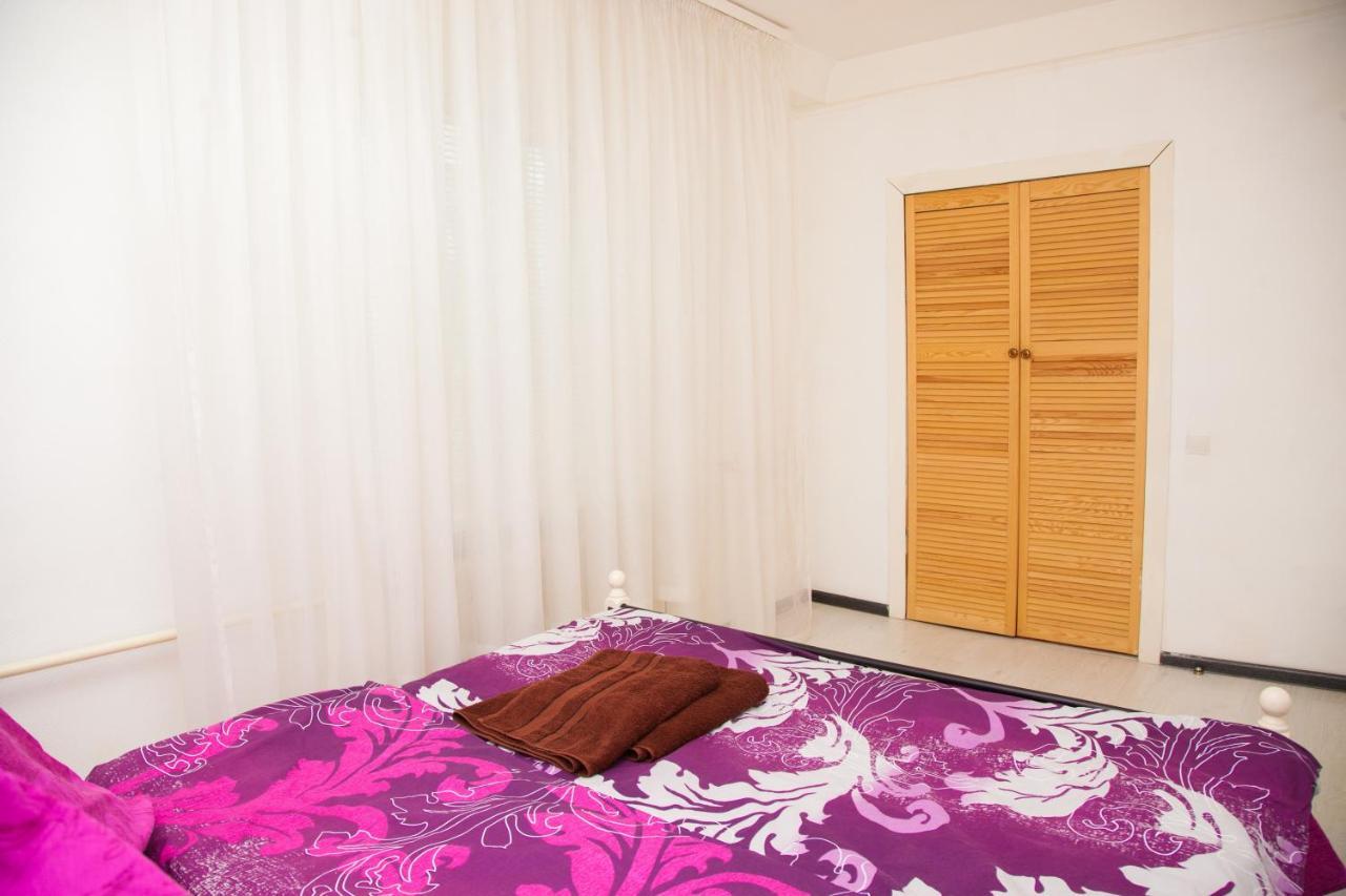 2Rooms Semi-Luxury Apartment On Pochtovaya 167-A Street Zaporizhia Kültér fotó
