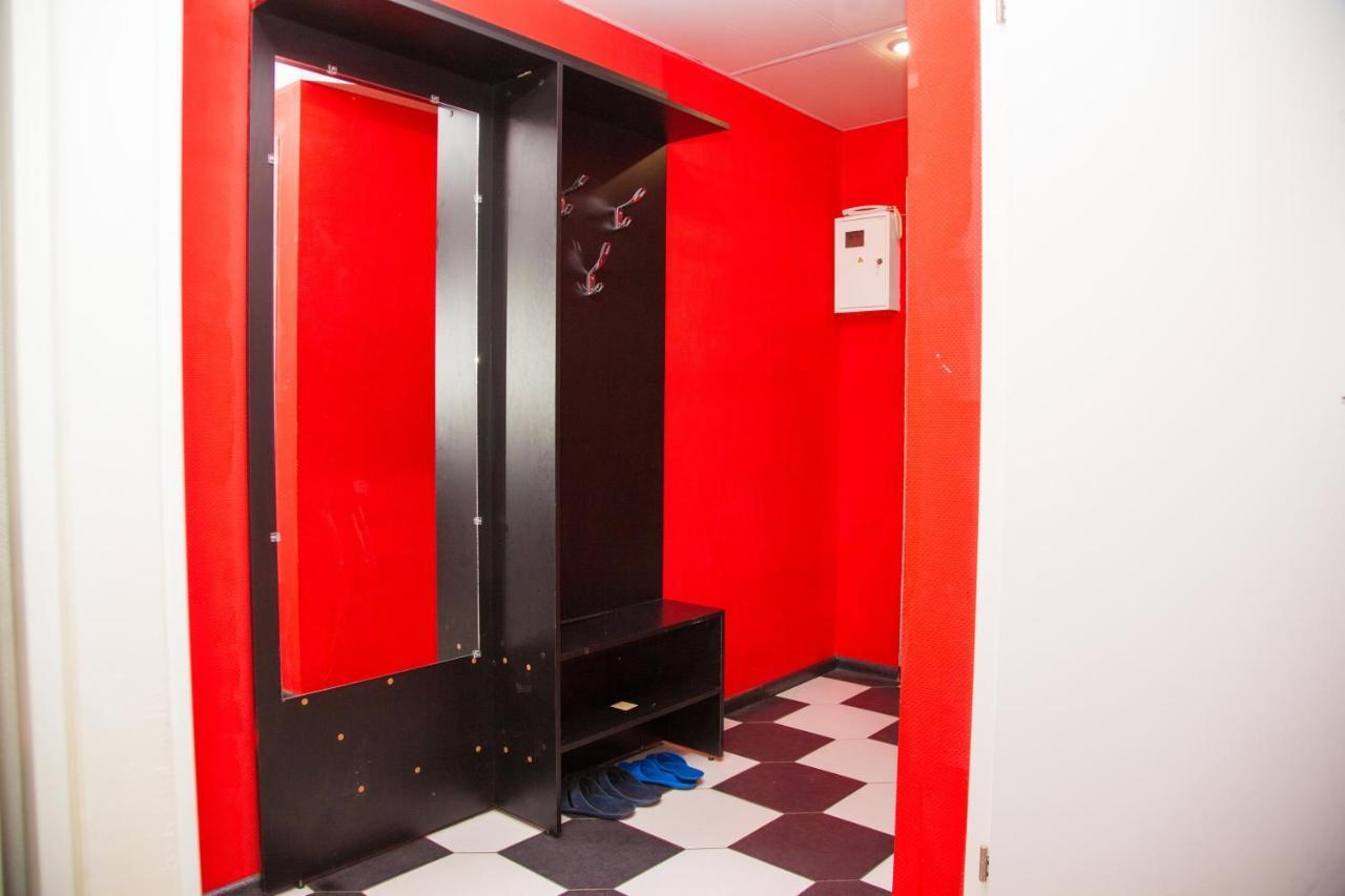 2Rooms Semi-Luxury Apartment On Pochtovaya 167-A Street Zaporizhia Kültér fotó